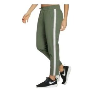 Calia By Carrie Underwood Pants Green Journey Tuxedo Stripe Size XS c5